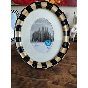 Black & White Checks Oval Wooden Picture Frame 8x10 & 5x7 Hand Painted by me